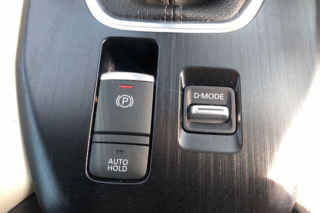 Nissan Qashqai 1.3 DiG-T MH 158 Tekna 5dr