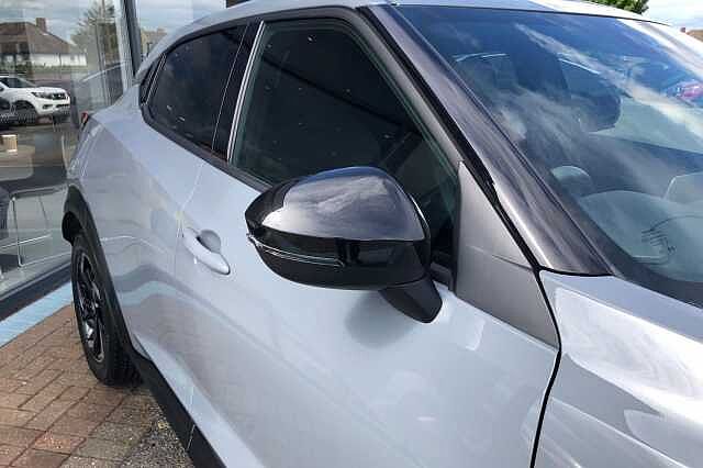 Nissan Juke 1.0 DiG-T 114 N-Connecta 5dr