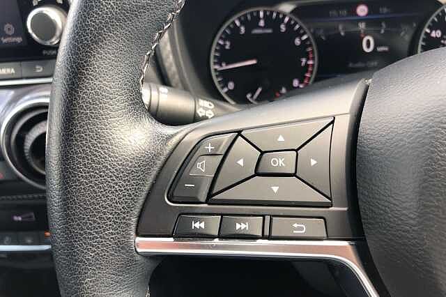 Nissan Juke 1.0 DiG-T 114 N-Connecta 5dr
