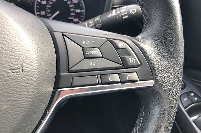 Nissan Juke 1.0 DiG-T 114 N-Connecta 5dr