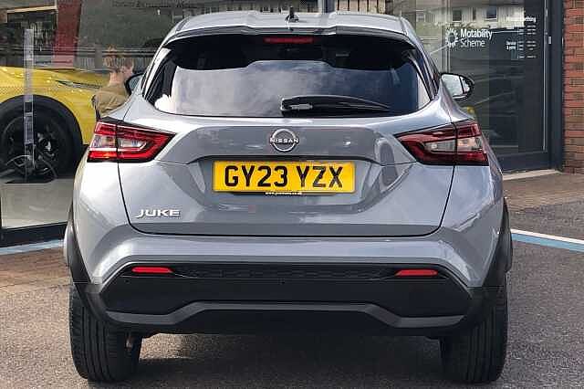 Nissan Juke 1.0 DiG-T 114 N-Connecta 5dr